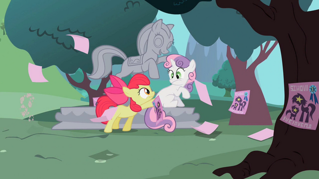 File:Sweetie Belle shocked S02E05.png