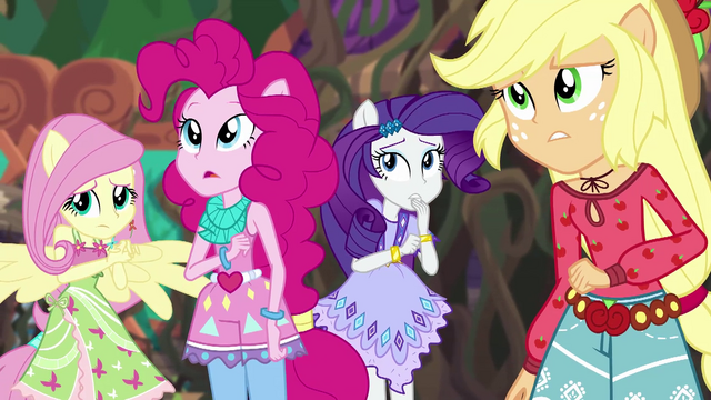 File:Equestria Girls listen to enraged Gloriosa EG4.png