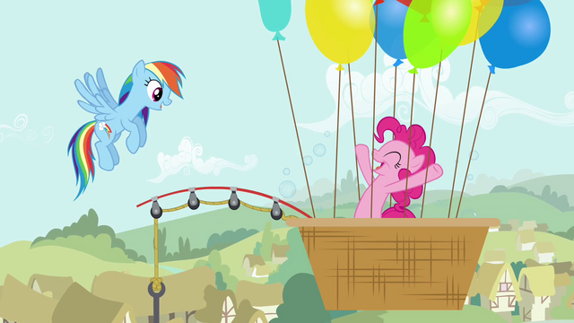 File:Pinkie with bubbles S4E12.png
