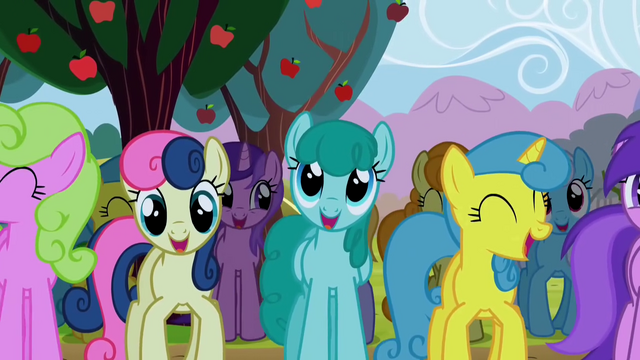 File:Ponies dancing and singing along S2E15.png