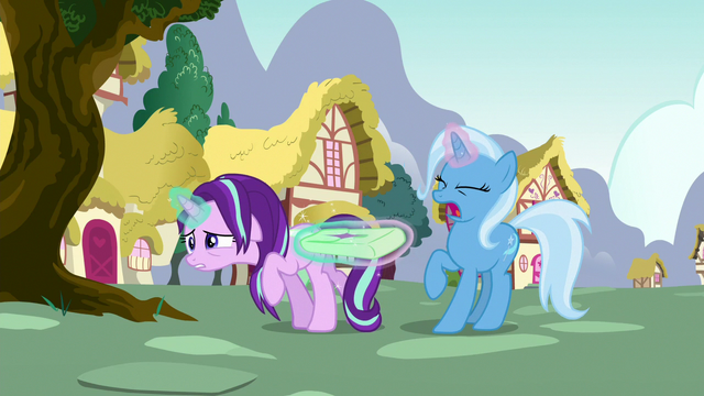 File:Starlight and Trixie fight over the saddlebag S7E2.png