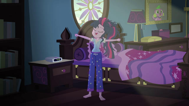 File:Twilight Sparkle stretching SS6.png