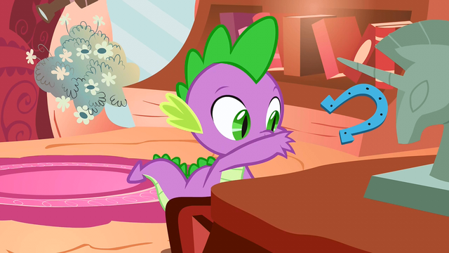 File:Spike throwing a horshoe S01E24.png