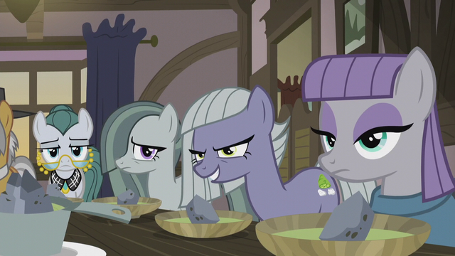 File:Pie sisters staring at Applejack S5E20.png