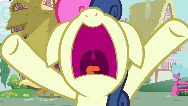 File:Sweetie Drops screaming because she is starving S2E17.png