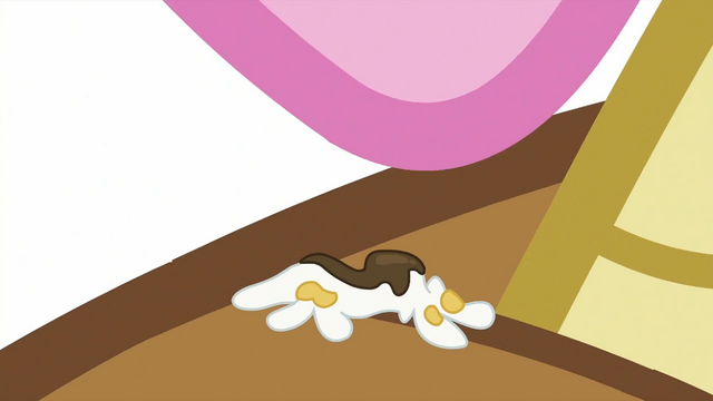 File:Pinkie Pie pointing at éclairs on Joe's hair S2E24.png