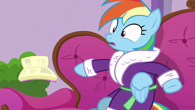 File:Rainbow Dash startled S6E10.png