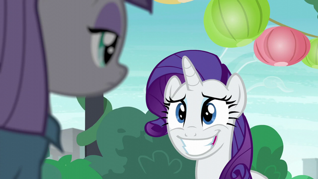File:Rarity grinning awkwardly S6E3.png