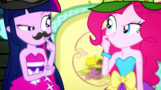 File:Twilight Sparkle and Pinkie Pie investigating SS2.png