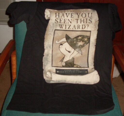 File:Trixie Hot Topic t-shirt.jpg