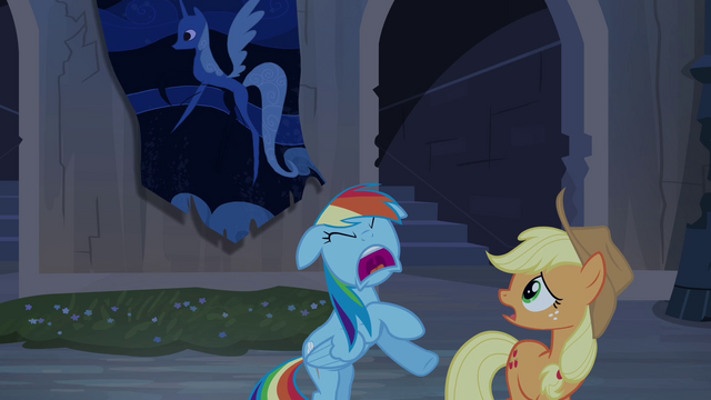 File:Rainbow Dash and Applejack "run!" S4E03.png