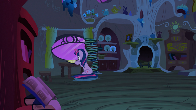 File:Twilight back in the library S03E09.png