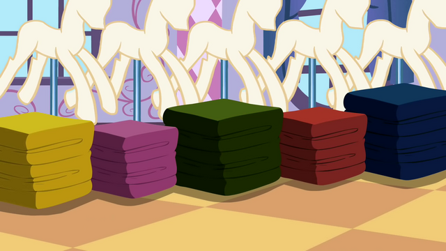 File:Rarity's fabrics S2E5.png