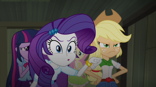 File:Rarity pointing at Rainbow EG2.png