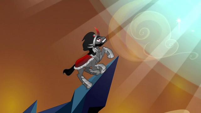 File:Sombra happy over body returned S3E2.png