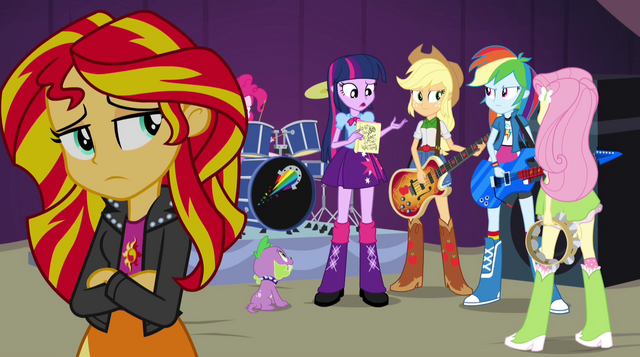 File:Sunset isolated as her friends argue EG2.png