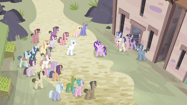 File:Ponies gathering around S5E02.png