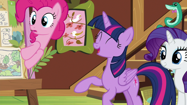 File:Twilight happy to see Big Daddy McColt S7E5.png