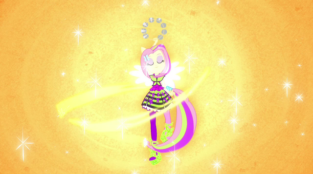 File:Fluttershy transformation EG2.png