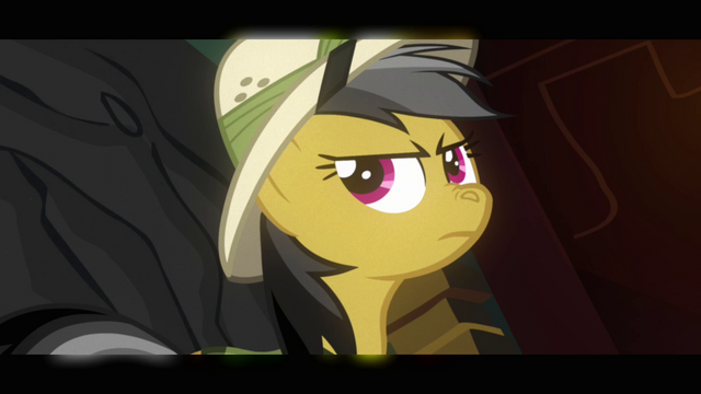 File:Daring Do sniffing inside the temple S2E16.png