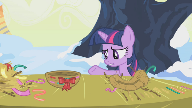 File:Twilight comparison S01E11.png