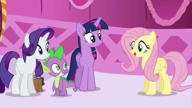 File:Fluttershy greets Spike S5E22.png