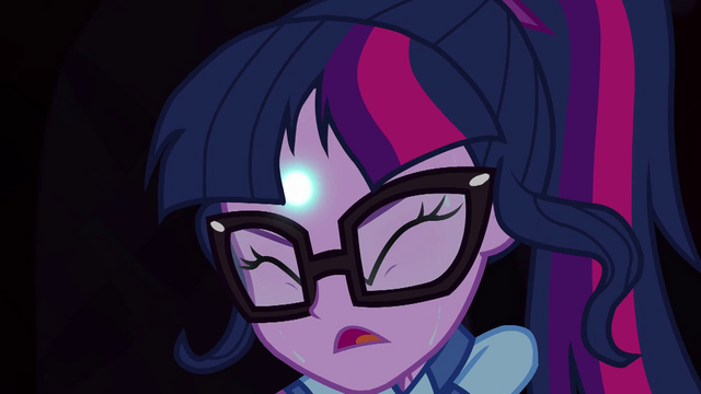 File:Magic shimmering from Twilight's forehead EG4.png
