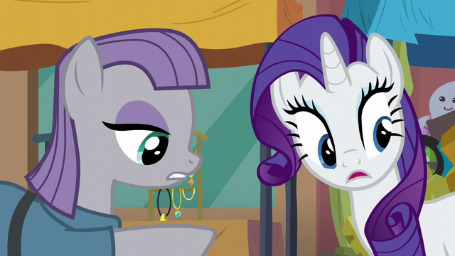File:Maud Pie pointing at the ground S6E3.png