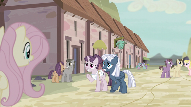 File:Sugar Belle and Night Glider smiling at Fluttershy S5E02.png