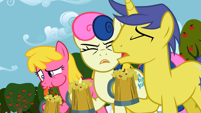 File:Everypony yuck! S02E15.png