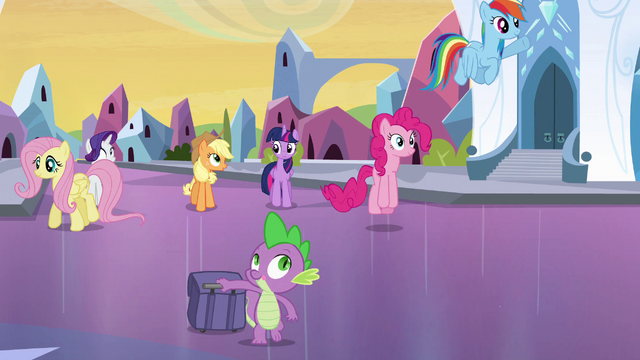 File:Main 6 arrive at Crystal Empire EG.png
