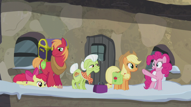File:Pinkie "so happy I need to make up a new word" S5E20.png