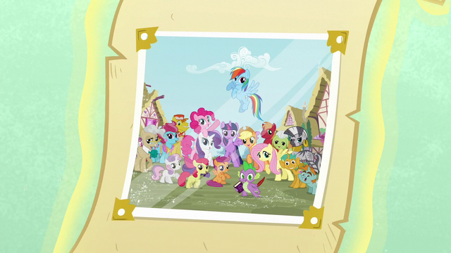 File:Photograph with Ponyville citizens S5 opening.png