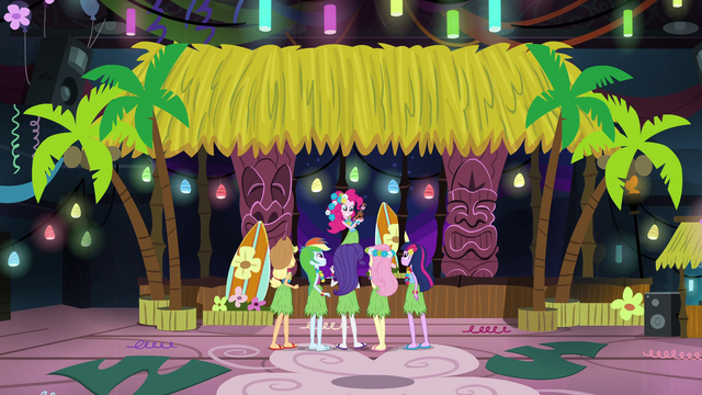 File:Pinkie Pie's Hawaiian theme EG2.png