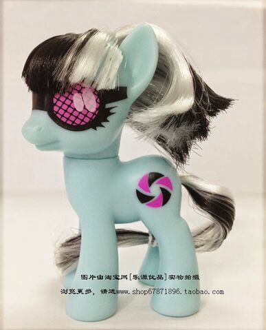 Datei:Photo Finish Brush.jpg