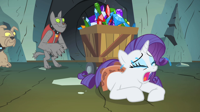 File:Rarity crying S1E19.png