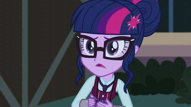 File:Twilight listening to Cinch's song EG3.png