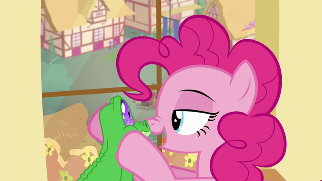 File:Pinkie "you're a genius" S5E11.png