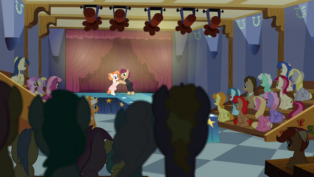 File:Ponyville dance theater S6E4.png