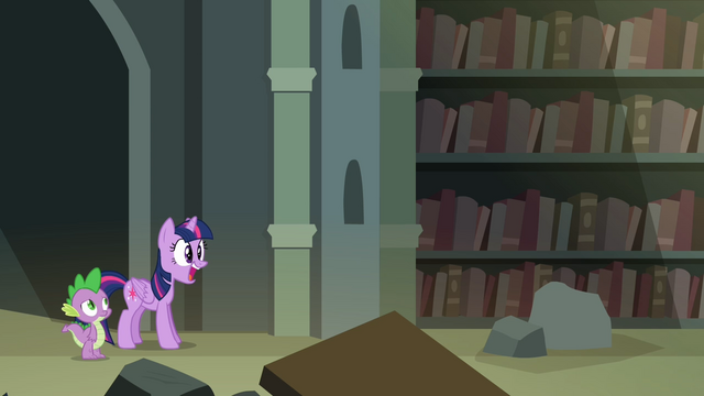 File:Twilight happy 2 S4E03.png