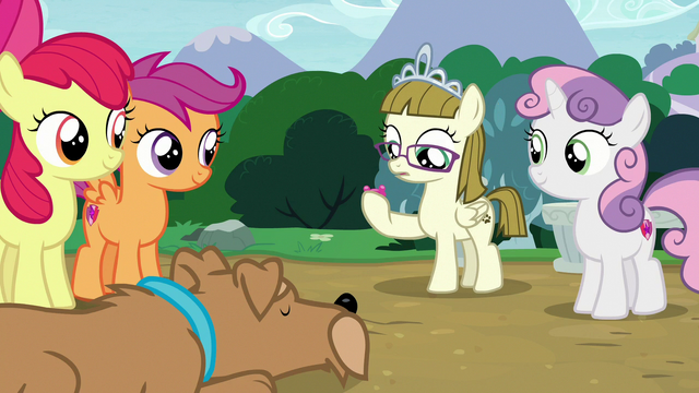 File:Zipporwhill looking at Ripley's squeak toy S7E6.png