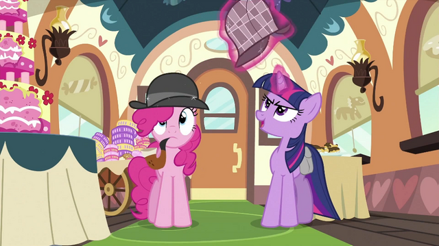 File:Twilight switching hats S2E24.png