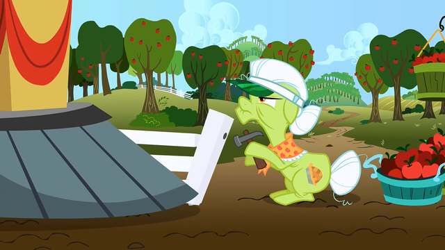 File:Granny Smith not again S2E15.png