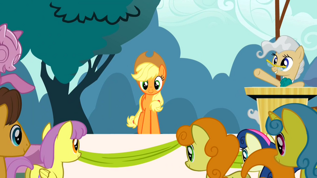 File:Applejack Crowd S2E14.png