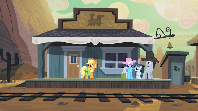 File:Applejack at the Dodge Junction train station S2E14.png
