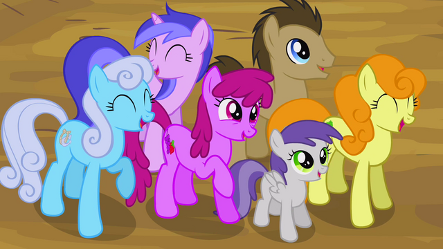 File:Ponies laughing S2E20.png
