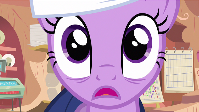File:Twilight monitor...S2E20.png