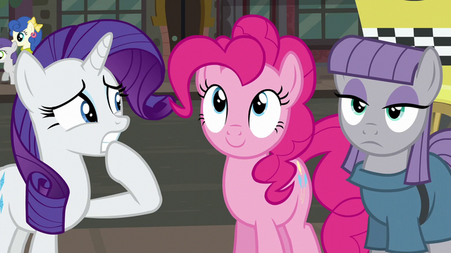File:Rarity gauging Pinkie and Maud's reactions S6E3.png