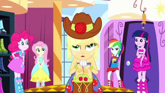 File:Applejack groaning SS1.png