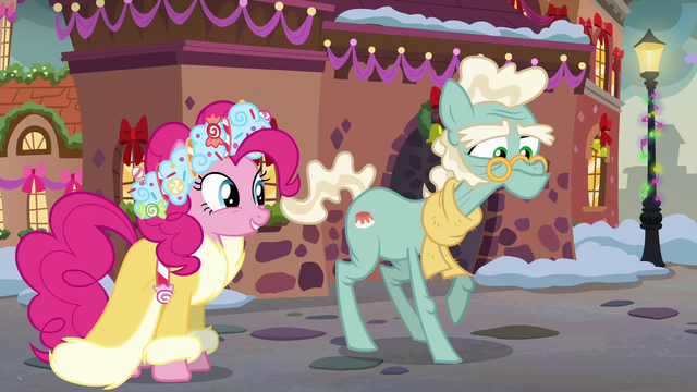 File:Spirit of HW Presents meets an elderly pony S6E8.png